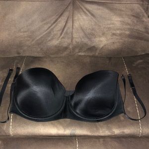 Savage X Fenty strapless bra comes with straps opt